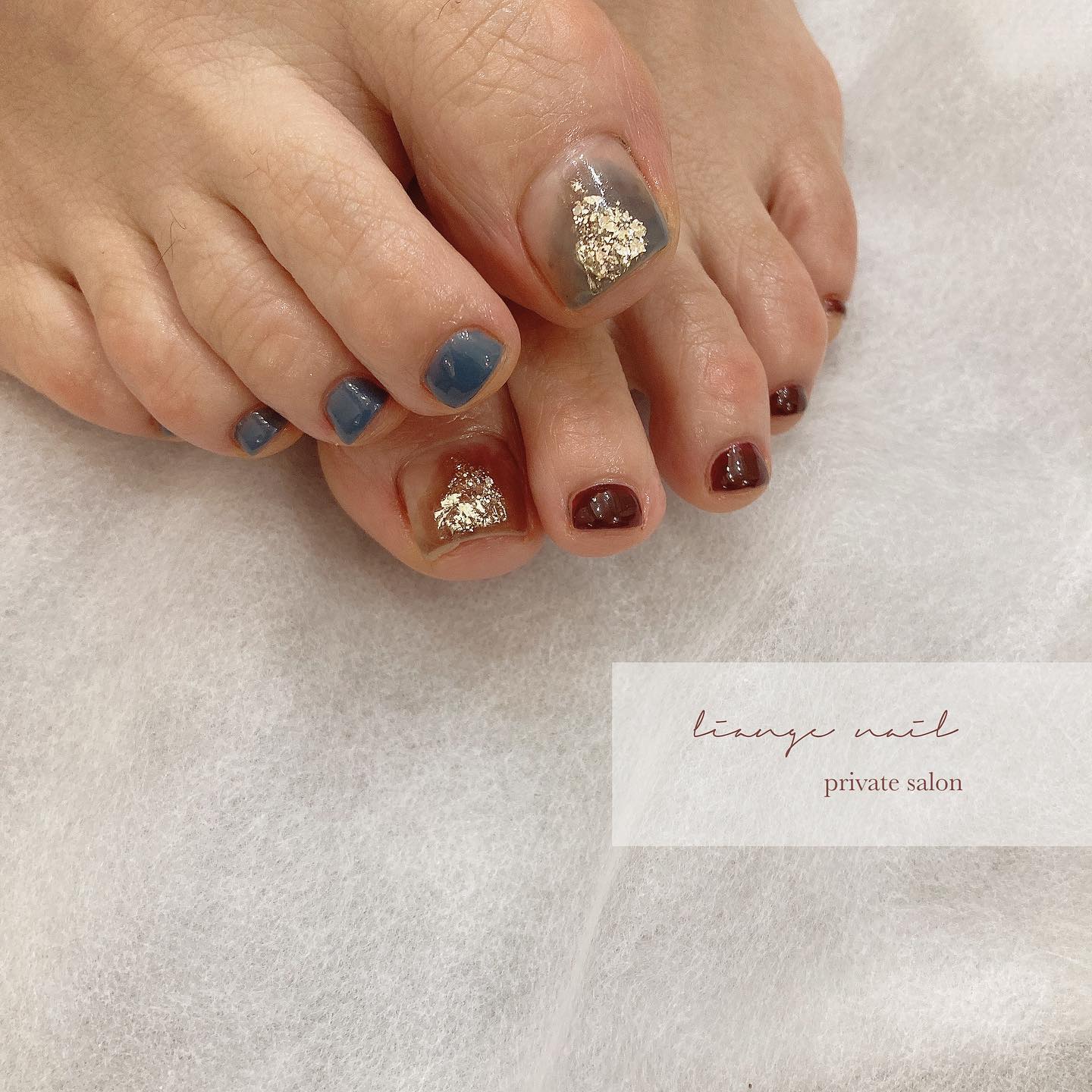 #リアンジェネイル,#柏ネイル,#ネイル,#ニュアンスネイル,#大人ニュアンスネイル,#秋ネイル,#冬ネイル,#ミラーネイル,#フットネイルのネイルデザイン