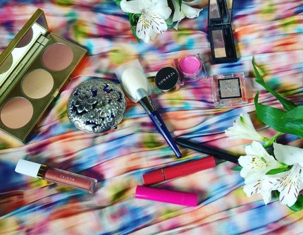 ボンジュール トーキョー フェイス アンド チーク パレット/ローラ メルシエ/パウダーチークを使ったクチコミ(1枚目)