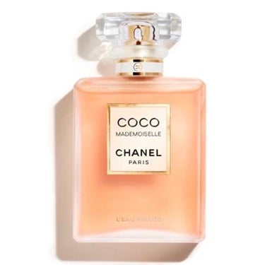 #CHANEL
#ココ マドモアゼル ロー プリヴェ

眠る前の一吹きで、しあわせな夢を見られそうな、柔らかく華やかな香り。

ーホームページよりー
自由でエレガントなスタイルを貫く女性が、心地よい夜を