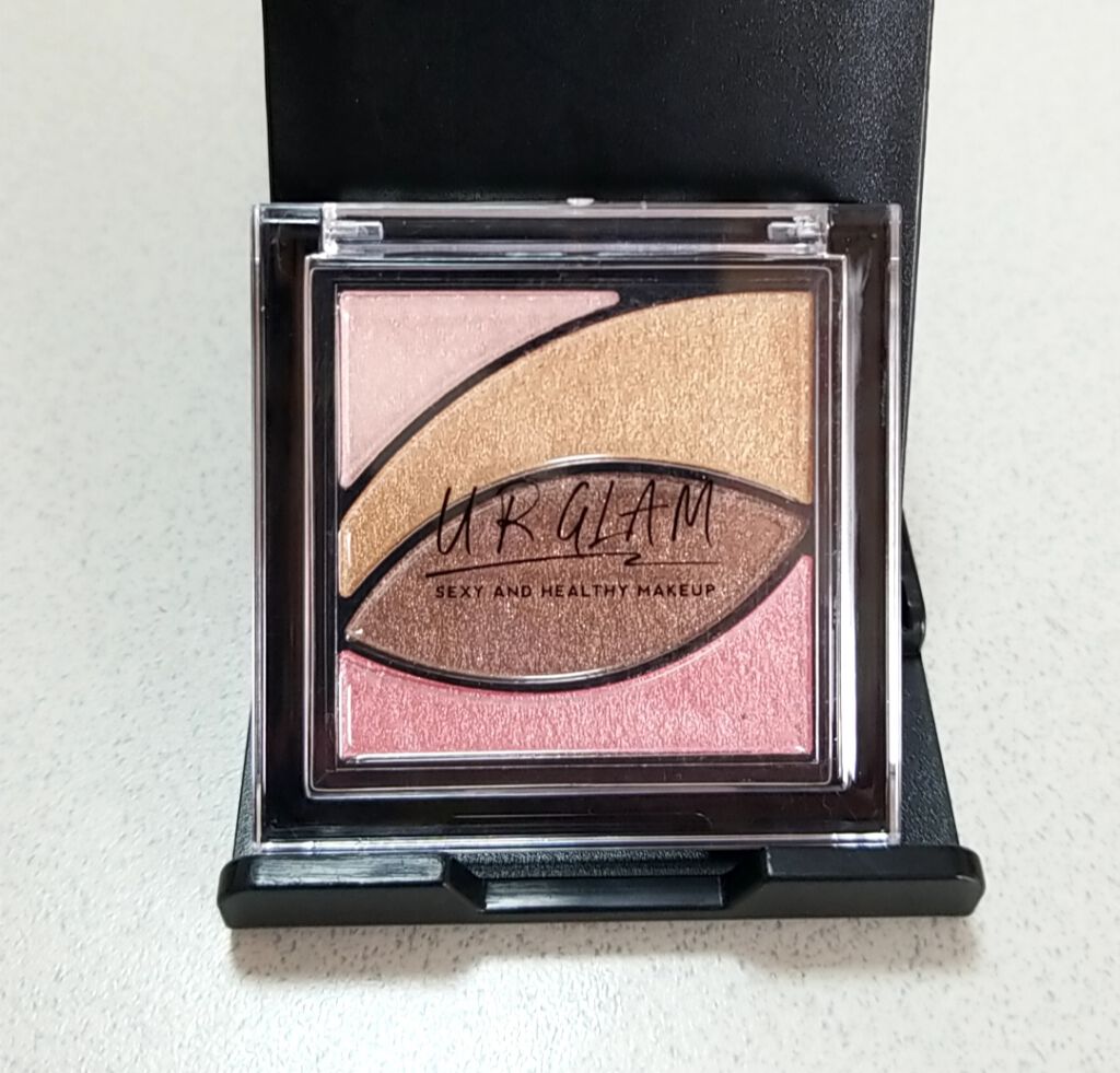 UR GLAM VELVET EYE COLOR PALETTE/U R GLAM/アイシャドウパレットを使ったクチコミ(2枚目)