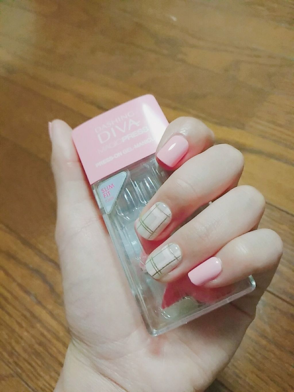 1秒ネイルマジックプレス/DASHINGDIVA MAGICPRESS/ネイルチップ・パーツを使ったクチコミ（1枚目）