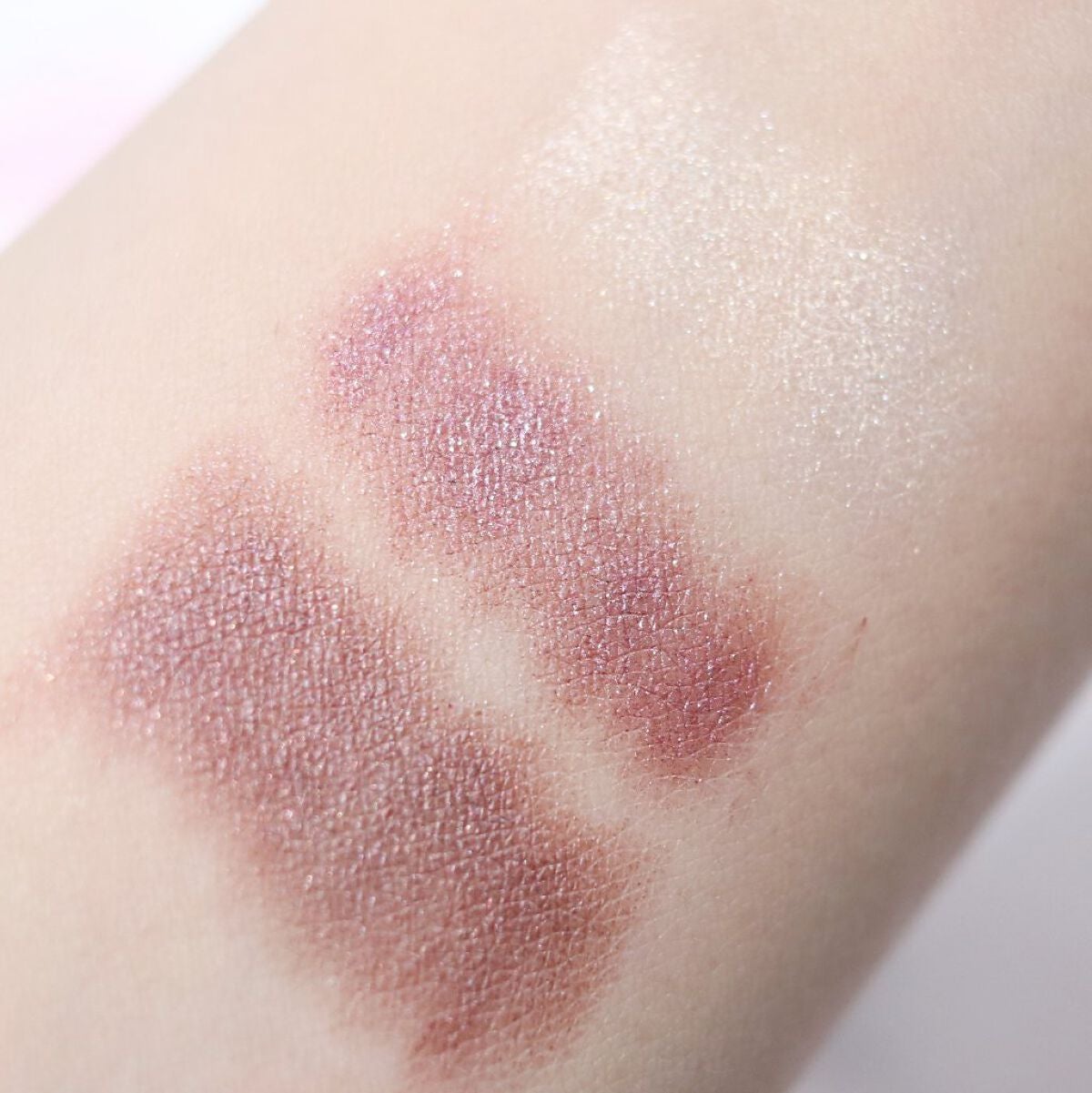 スプレンディド シマーズ キャビアスティック トリオ /ローラ メルシエ/メイクアップキットを使ったクチコミ(3枚目)