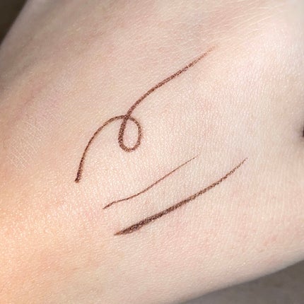 「密着アイライナー」ショート筆リキッド/デジャヴュ/リキッドアイライナーを使ったクチコミ(3枚目)