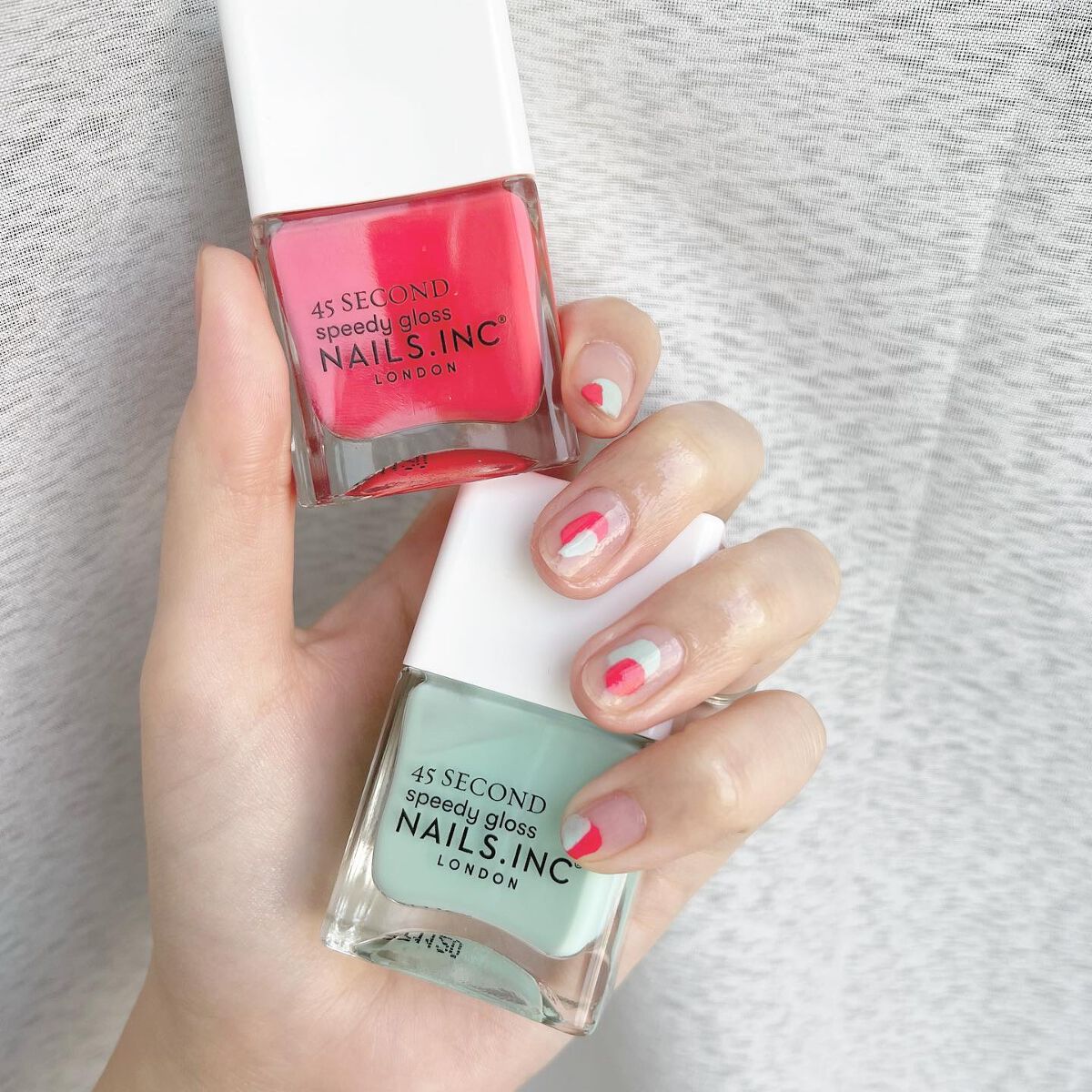 咲来-sara- on LIPS 「45秒でネイル完成💅〜ネイルズインク〜45秒のシリーズは乾くの..」(1枚目)