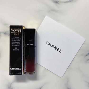 CHANEL ルージュアリュールラック
CHANEL ルージュ アリュール ラック 79エテルニテ
¥4600（税抜）

良い所🙆🏻‍♀️
・程良い艶でむっちり感が出て可愛い！
・一度塗って時間が経った