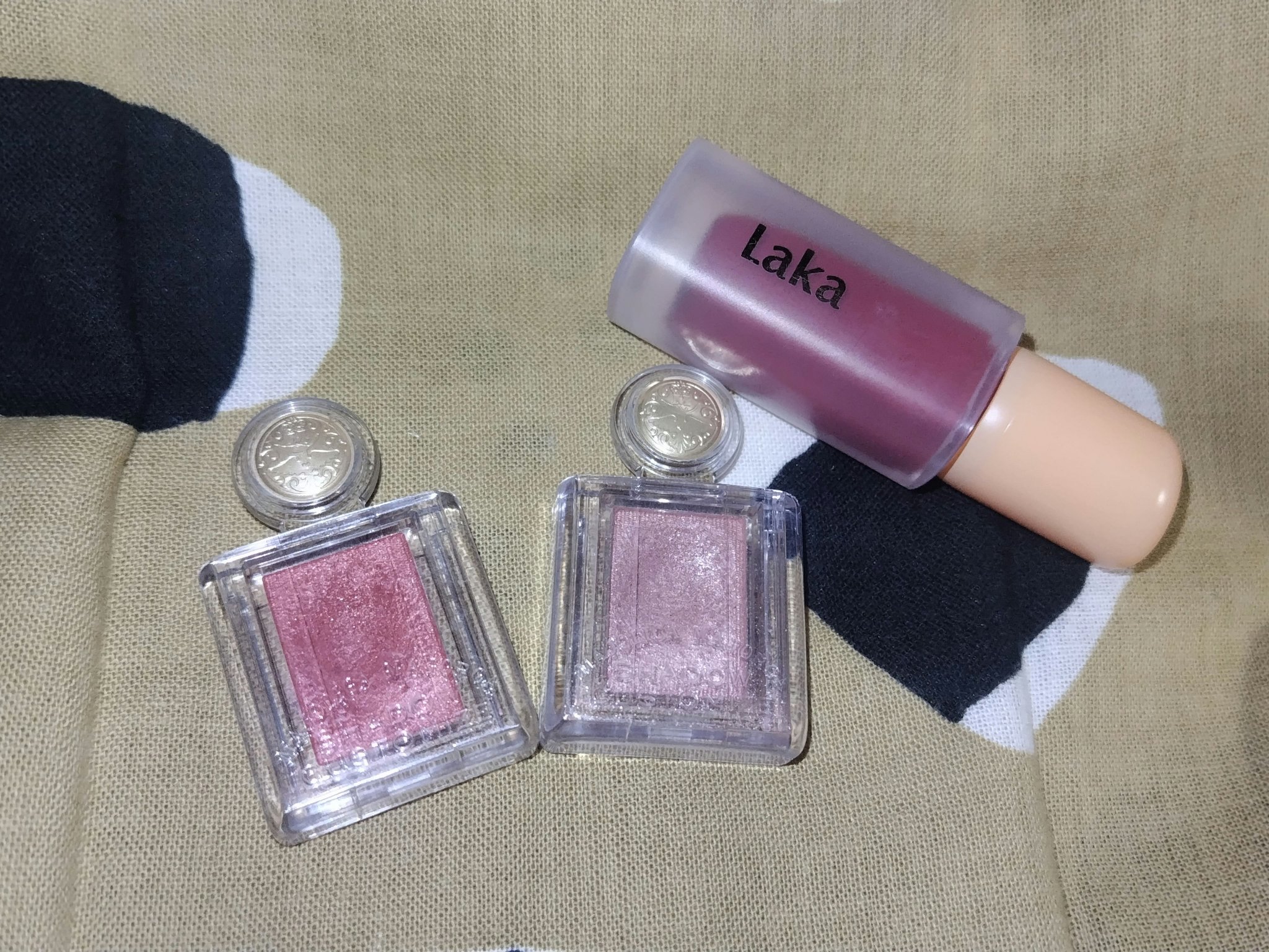 シャドーカスタマイズ/MAJOLICA MAJORCA/単色アイシャドウを使ったクチコミ（1枚目）