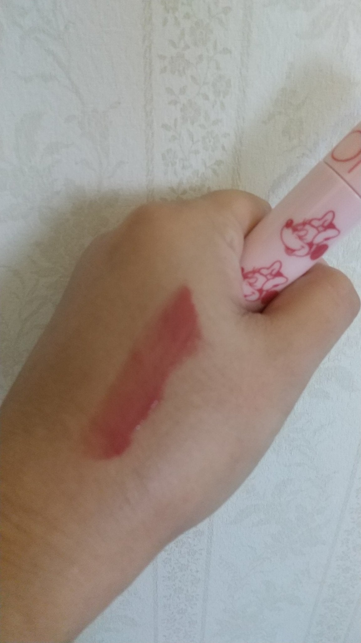 うめもちち ̄(=∵=) ̄フォロバ100 on LIPS 「~ロムアンドジューシーラスティングティント~ディズニーストアで..」(5枚目)