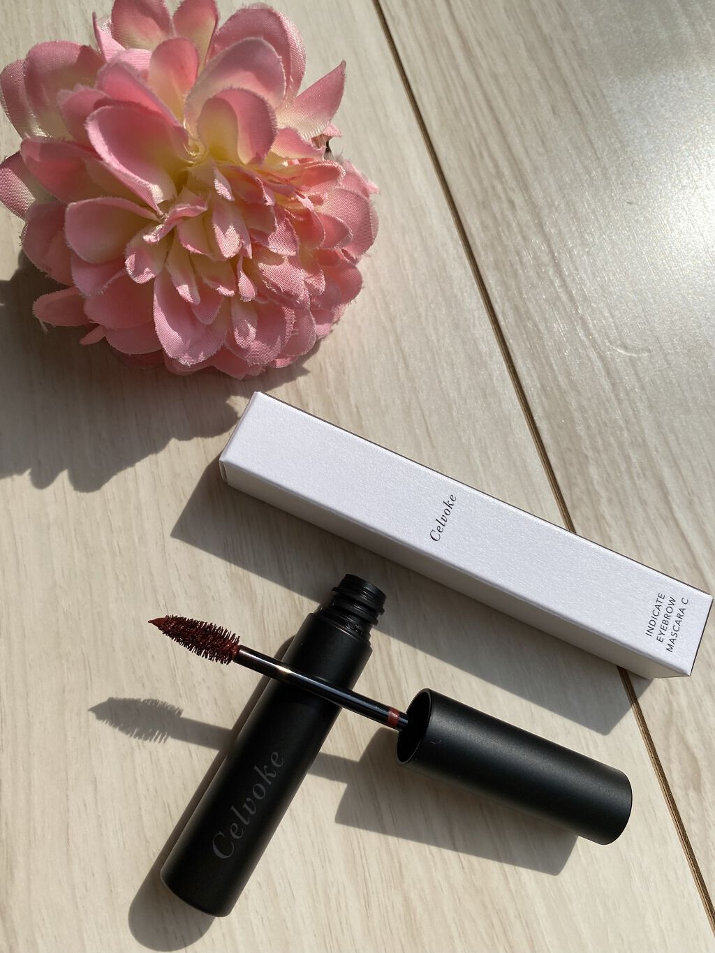 セルヴォーク インディケイトアイブロウマスカラ C/Celvoke/眉マスカラを使ったクチコミ（2枚目）