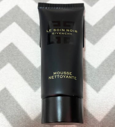 試してみた】ソワン ノワール ネトワイヤージュ N/GIVENCHY | LIPS