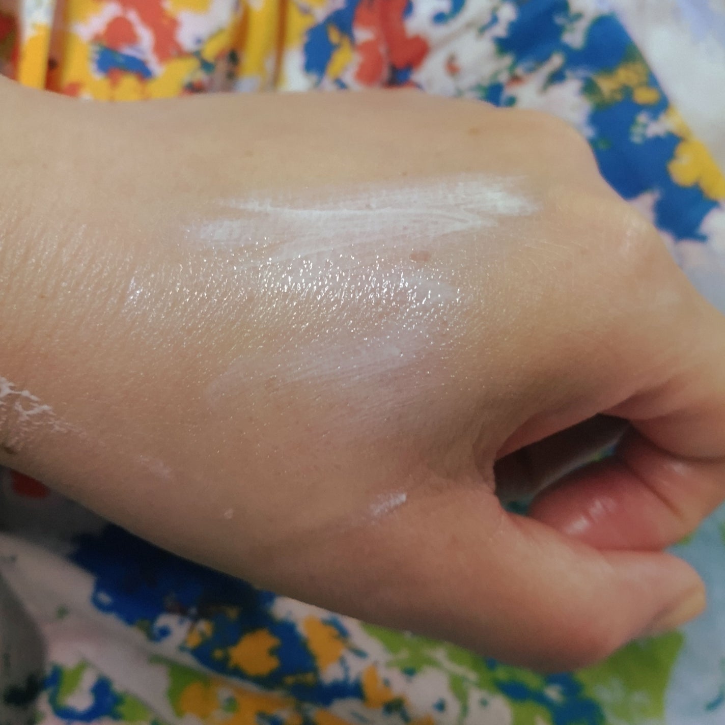 ディオール スノー UVシールド 50+/Dior/日焼け止めミルクを使ったクチコミ(4枚目)