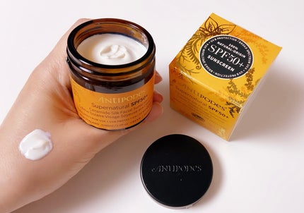 アンティポディース スーパーナチュラル SPF50+ フェイシャル サンスクリーン/Antipodes/日焼け止めクリームを使ったクチコミ(2枚目)