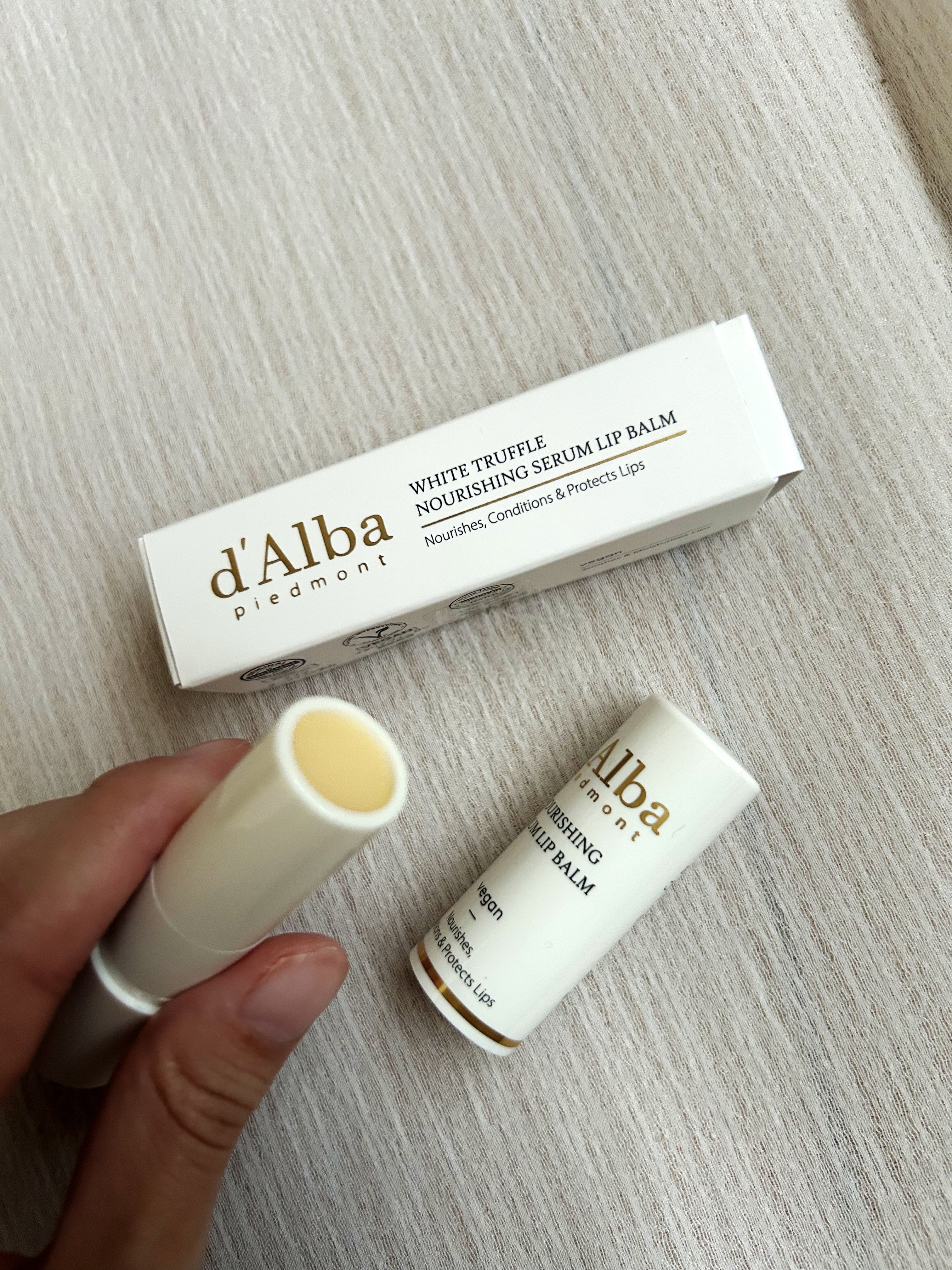 ホワイトトリュフナリシングセラムリップバーム/ダルバ/リップバームを使ったクチコミ（1枚目）
