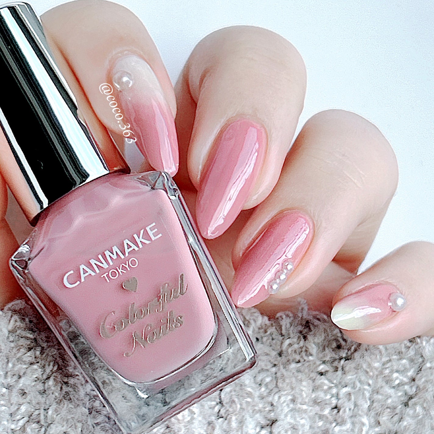 カラフルネイルズ/キャンメイク/マニキュアを使ったクチコミ(3枚目)