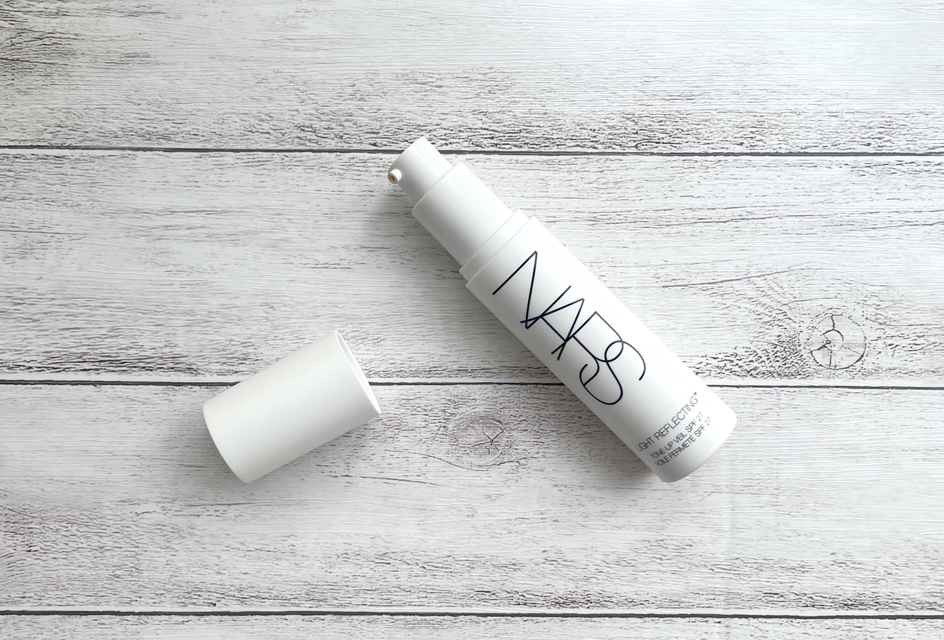 ライトリフレクティング　トーンアップヴェール/NARS/化粧下地を使ったクチコミ（1枚目）