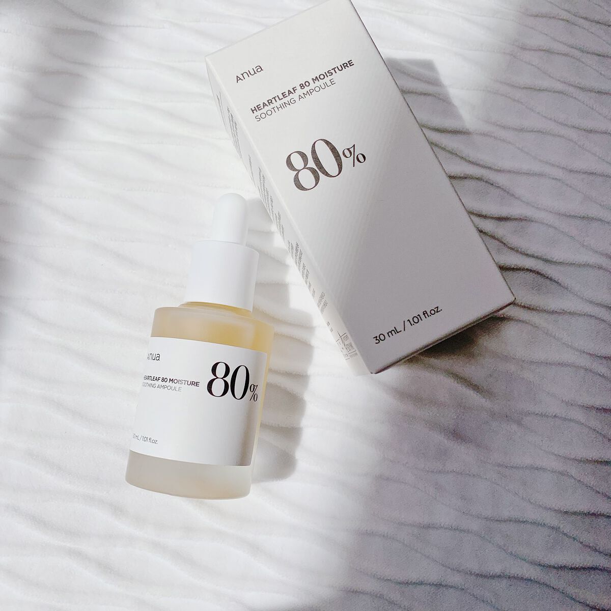○ANUA  ハートリーフ 80％ スージングアンプル



・肌鎮静を助ける
・低刺激
・水分供給
・ノンコメドジェニック
・べたつかない

ねっとりしたテクスチャなのにスルッと伸びてべたつかない
しっとり保湿というより水分補給してくれる