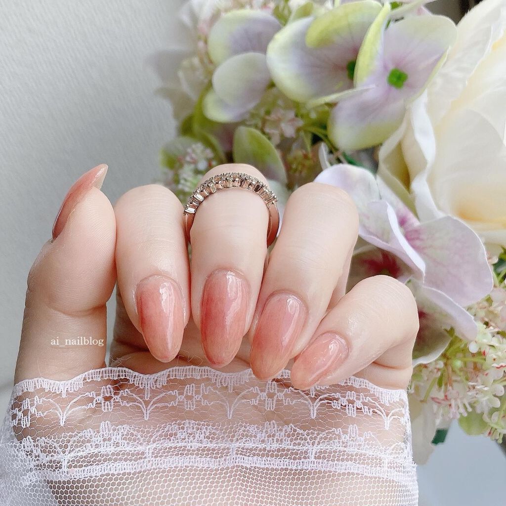 フラッフィーネイル/elm&wapiti/マニキュアを使ったクチコミ(2枚目)