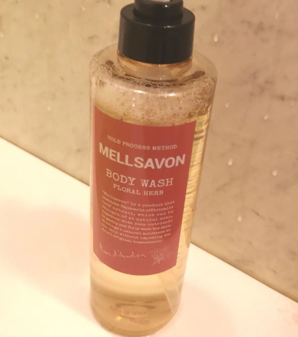 ボディウォッシュ フローラルハーブ/Mellsavon/ボディソープを使ったクチコミ（2枚目）