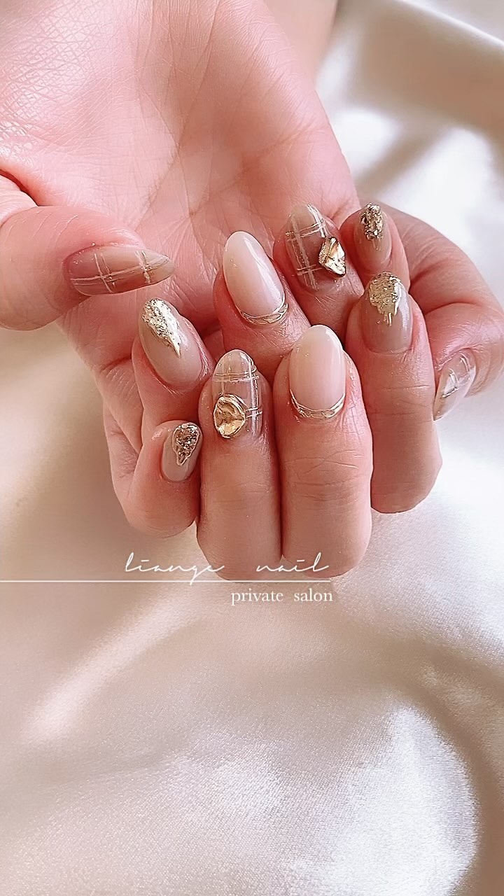 #ネイル,#冬ネイル,#大人ニュアンスネイル,#ニュアンスネイル,#ジェルネイル,#ミラーネイル,#チェックネイル,#クリスマスネイルのネイルデザイン