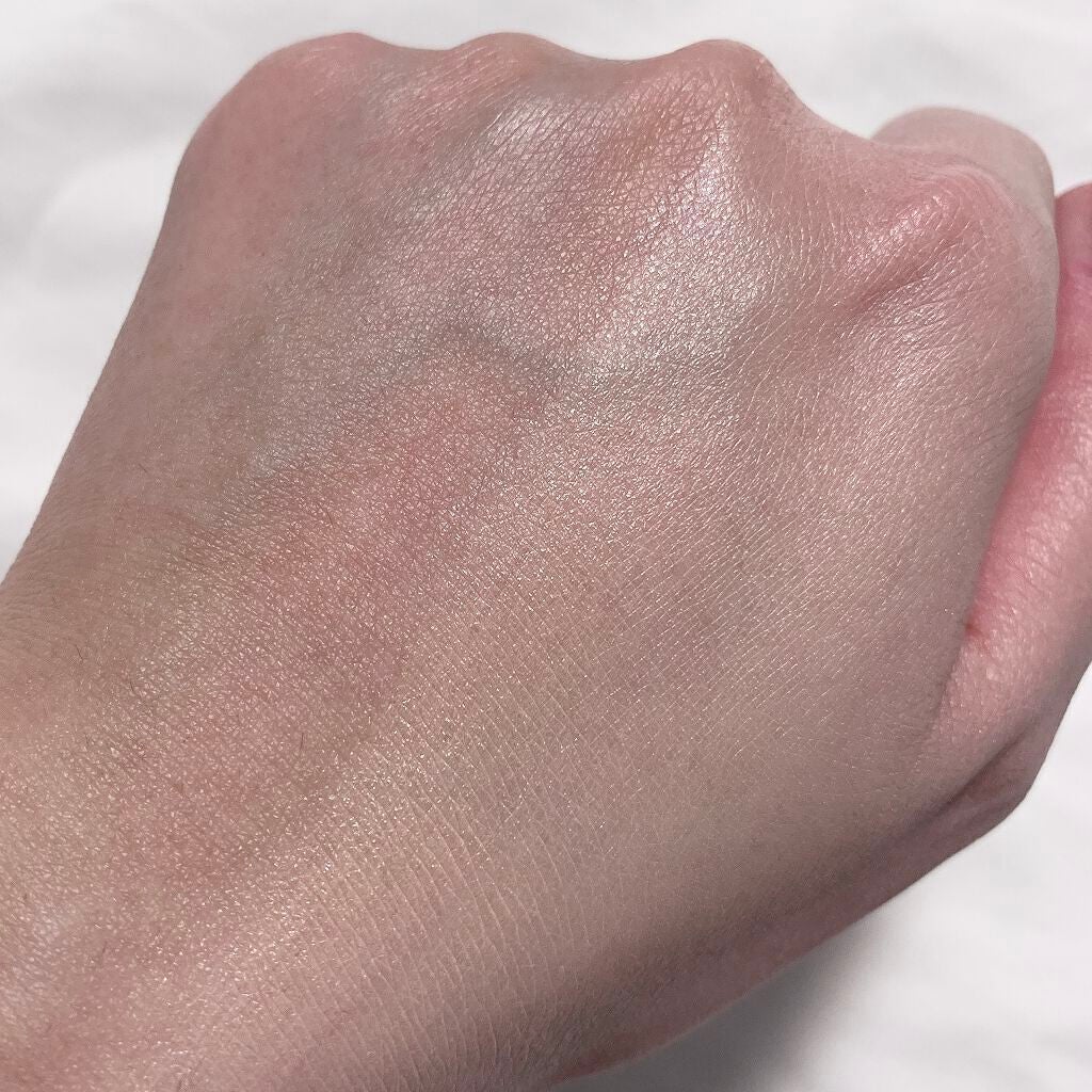 モイスチュアライジング ファンデーション プライマー/PAUL & JOE BEAUTE/化粧下地を使ったクチコミ(3枚目)