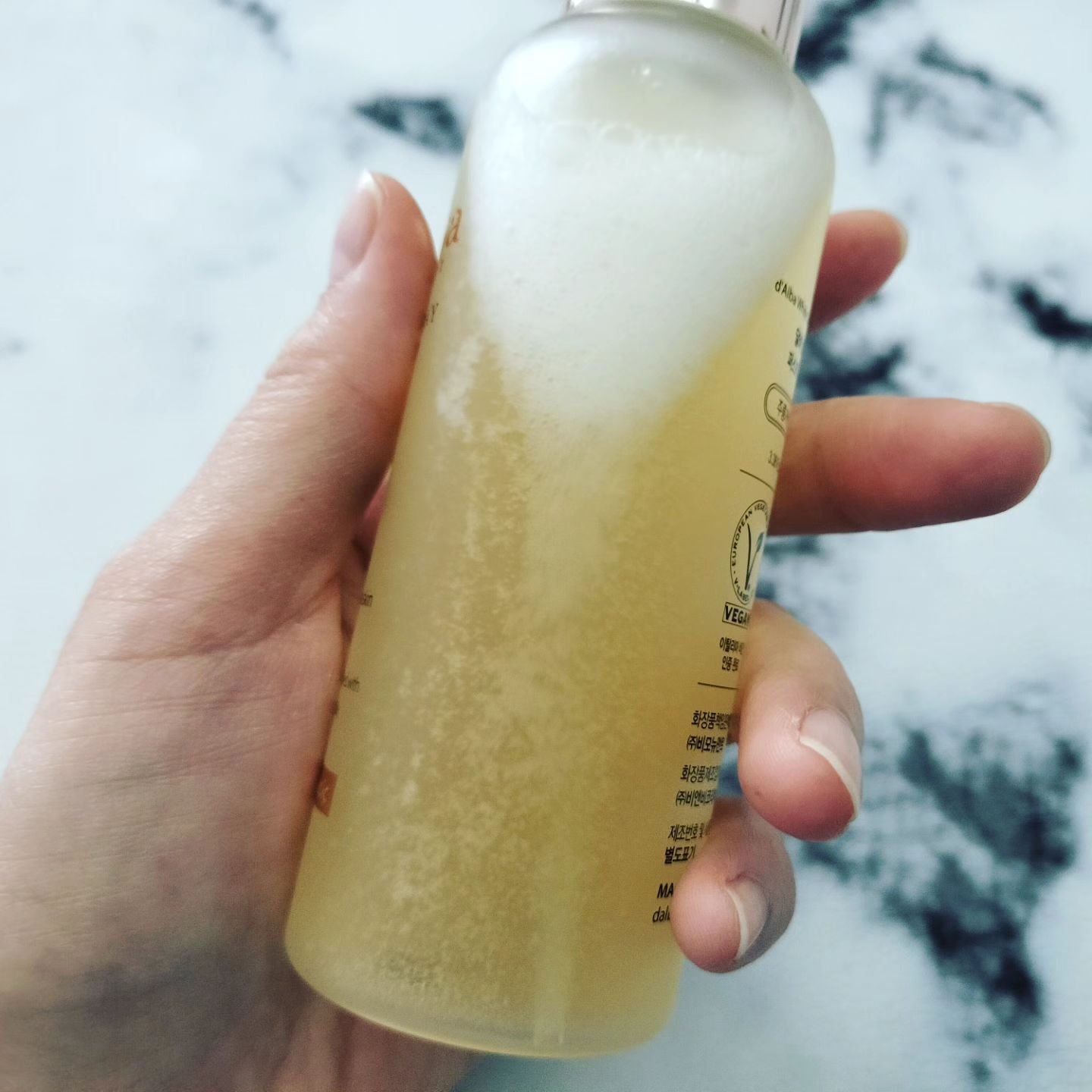 ウォータフルトーンアップサンクリーム/ダルバ/日焼け止めクリームを使ったクチコミ（2枚目）