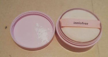 ノーセバム ミネラルパウダー/innisfree/ルースパウダーを使ったクチコミ（2枚目）