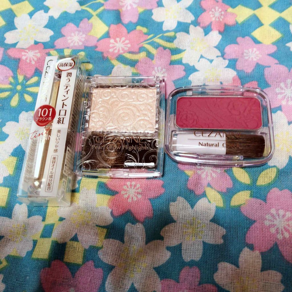 パールグロウハイライト/CEZANNE/パウダーハイライトを使ったクチコミ（2枚目）
