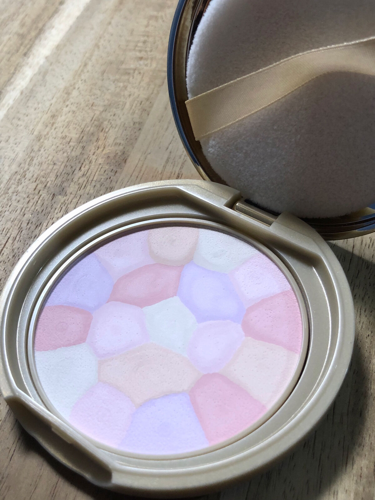 マシュマロフィニッシュパウダー　～Abloom～/キャンメイク/プレストパウダーを使ったクチコミ（2枚目）