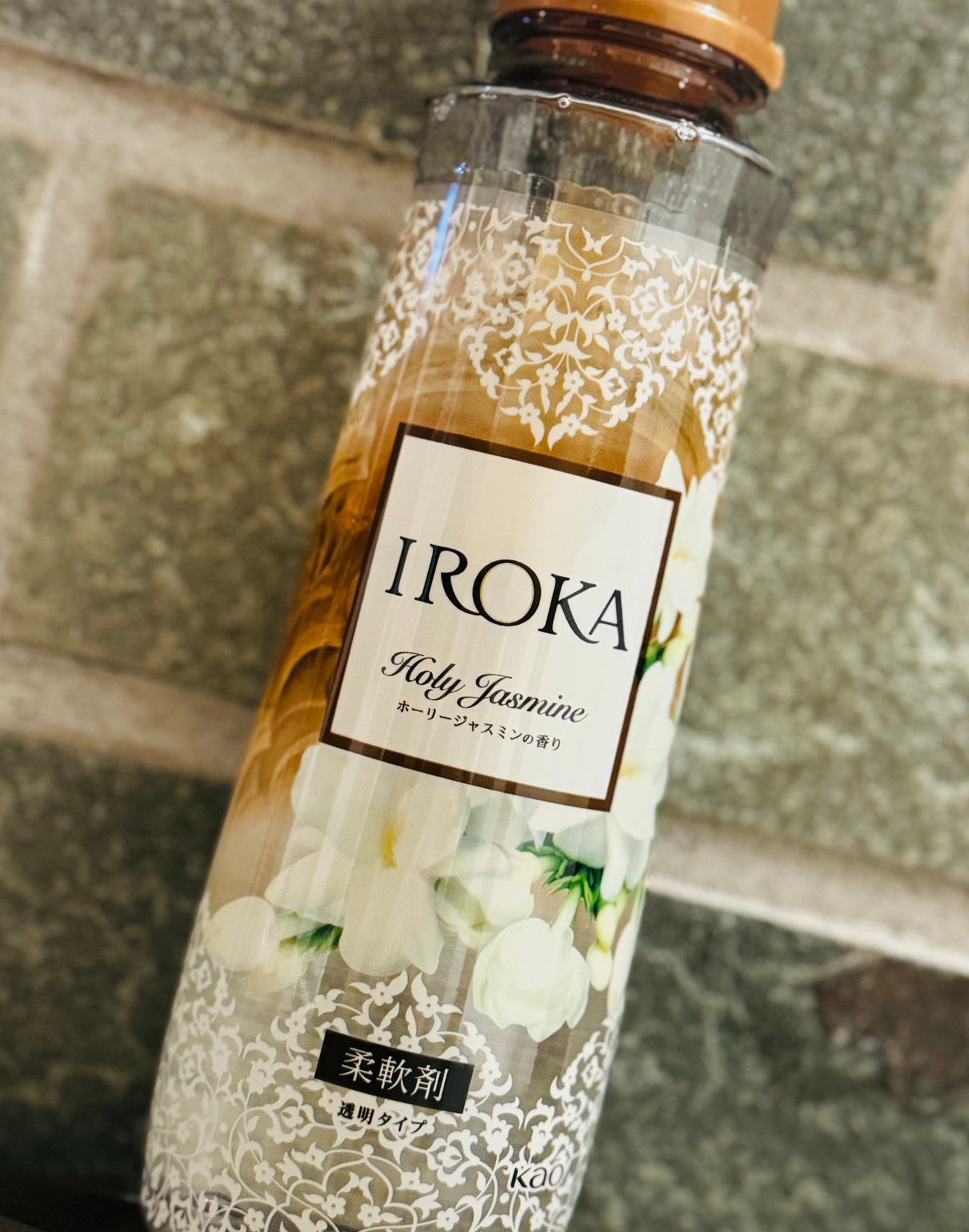 プレミアム柔軟剤 IROKA ホーリージャスミンの香り/IROKA/柔軟剤を使ったクチコミ(1枚目)