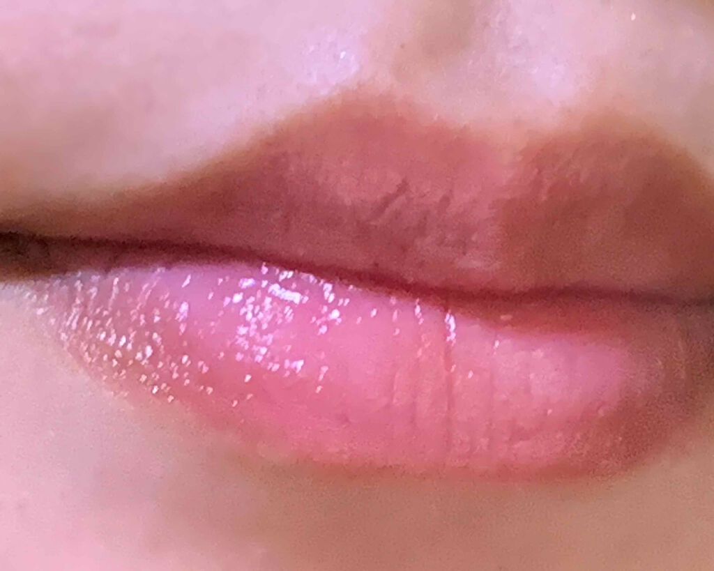 ラスティンググロスリップ/CEZANNE/口紅を使ったクチコミ（2枚目）