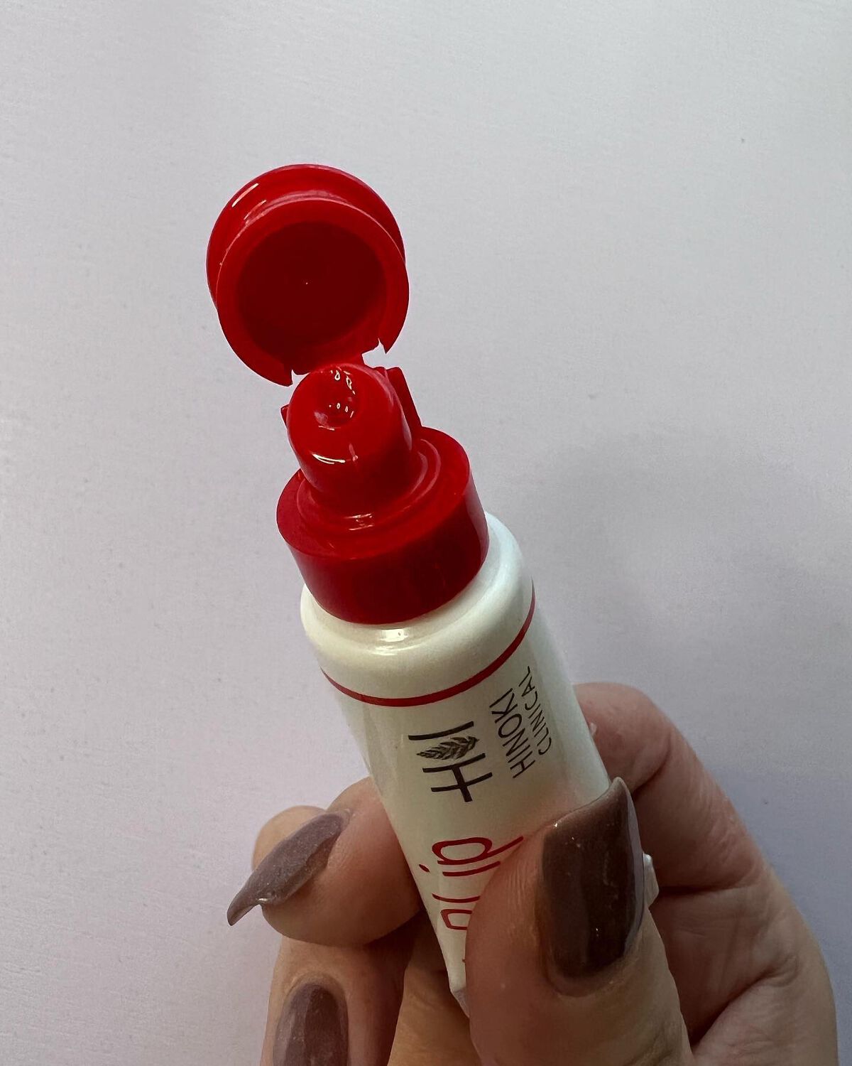 HyBLipモイストリップ/ヒノキ肌粧品/リップ美容液を使ったクチコミ(2枚目)