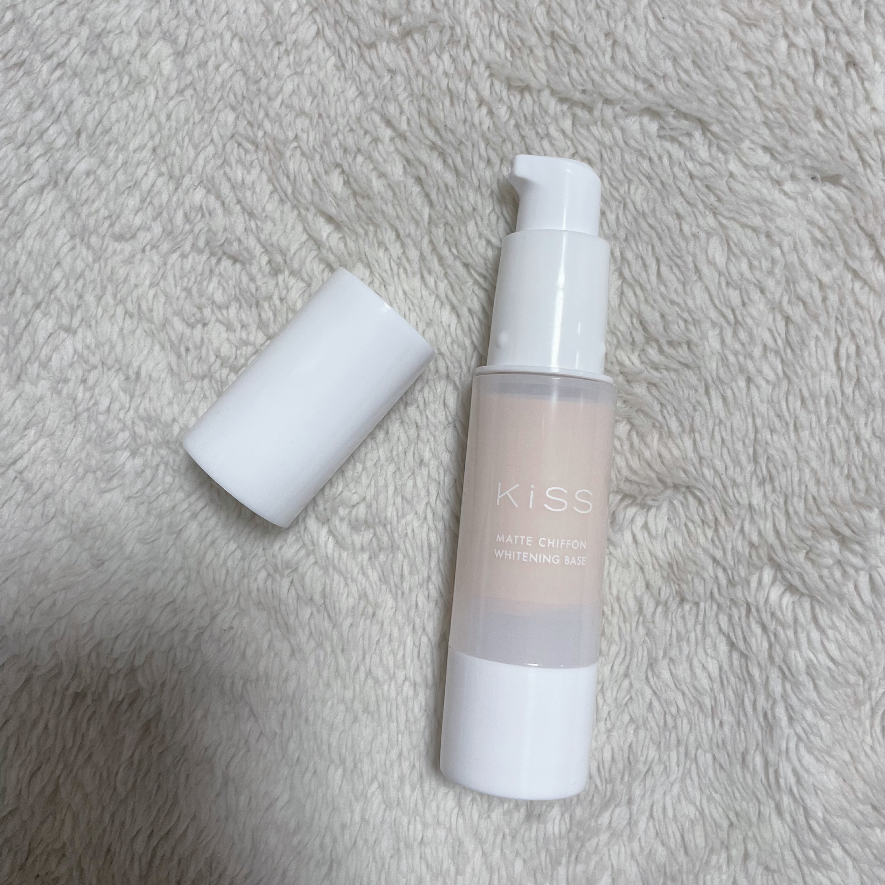 マットシフォン UVホワイトニングベースN 限定ミニ24 01 light/KiSS/化粧下地を使ったクチコミ（3枚目）