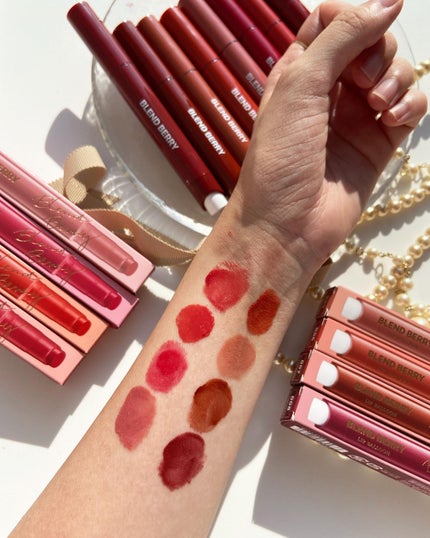 airi__koizumi on LIPS 「【全色レポ】9/21新発売リップバルーン🎈/BLENDBERR..」(7枚目)