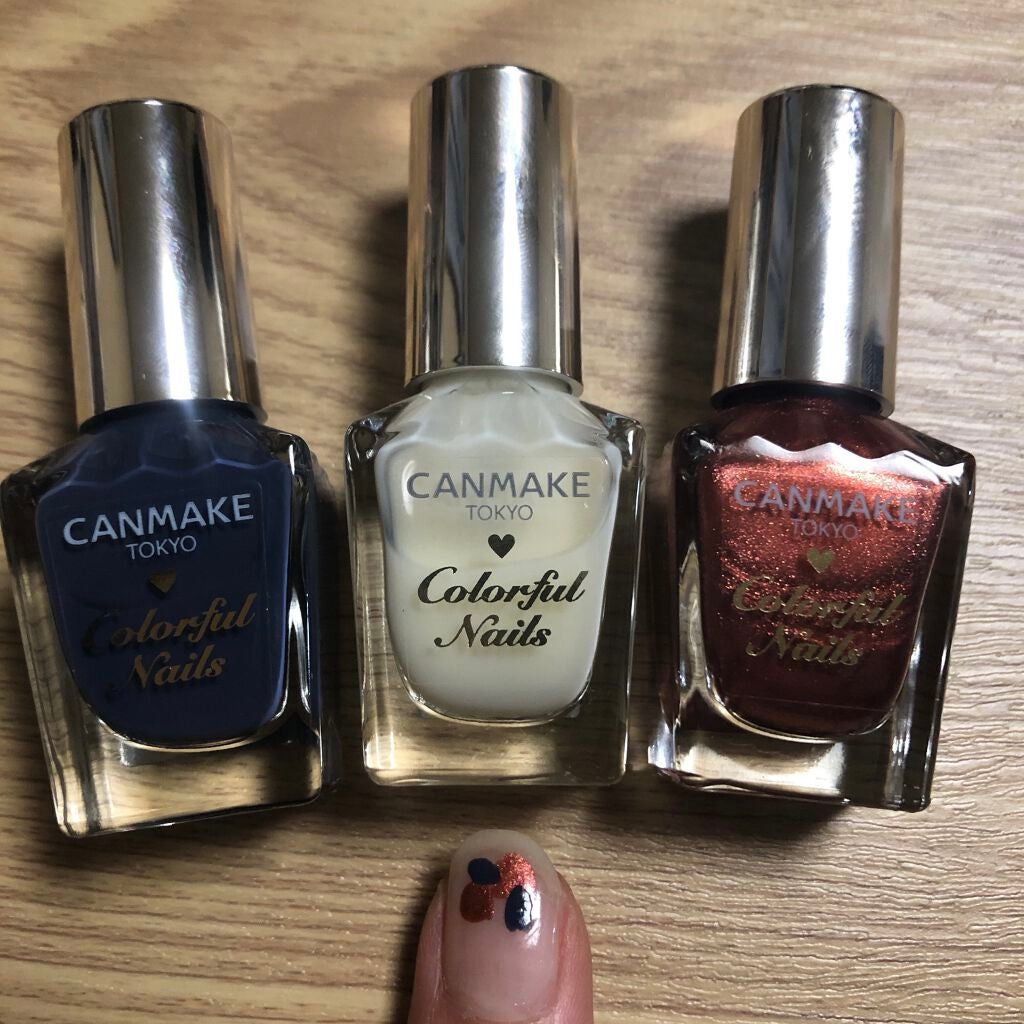 カラフルネイルズ/キャンメイク/マニキュアを使ったクチコミ(2枚目)