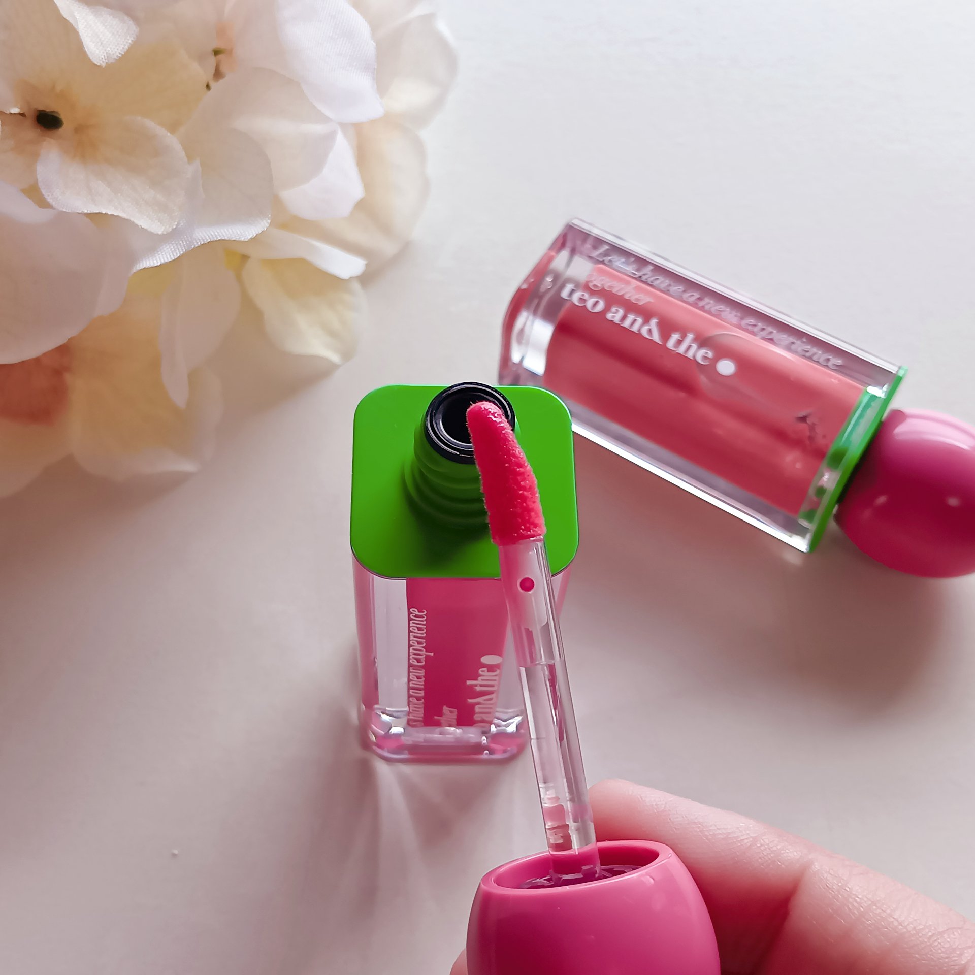 teo and the Verry Jellow/タオアンダー/リップグロスを使ったクチコミ（3枚目）