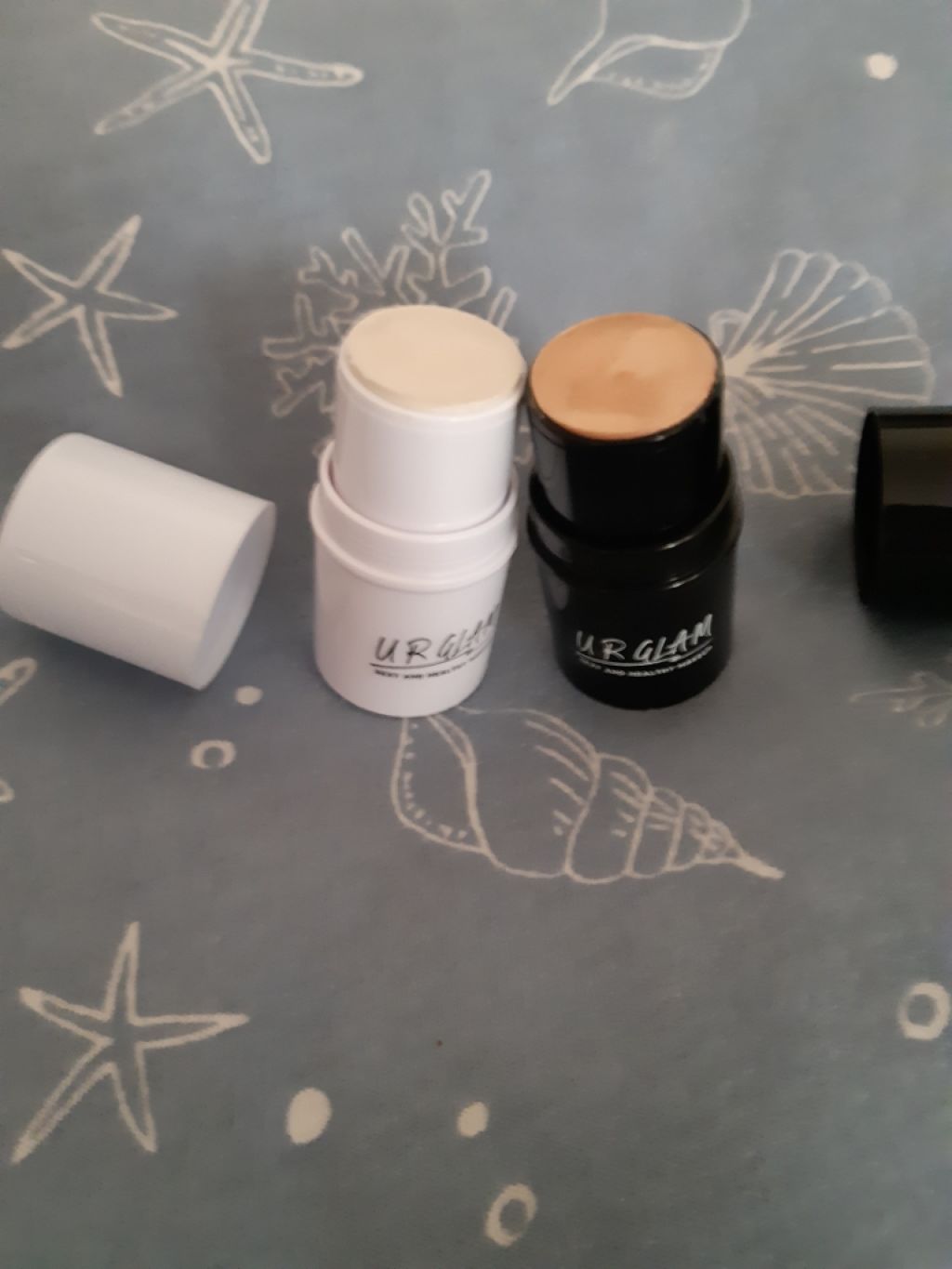 UR GLAM　FACE GLOSS STICK/U R GLAM/ジェル・クリームチークを使ったクチコミ（2枚目）