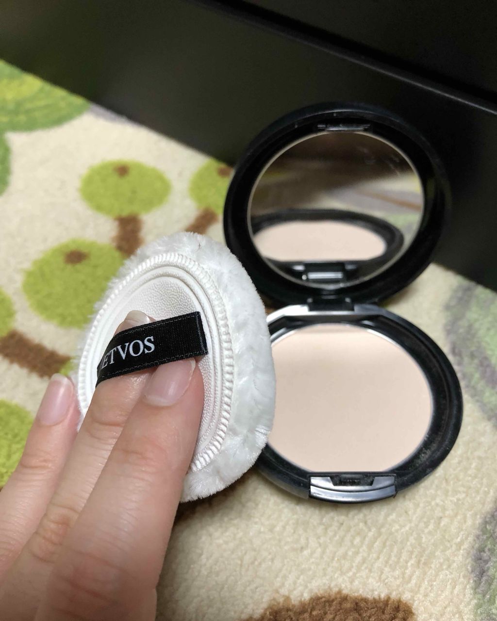 ミネラルシルキーベール/エトヴォス/プレストパウダーを使ったクチコミ（2枚目）