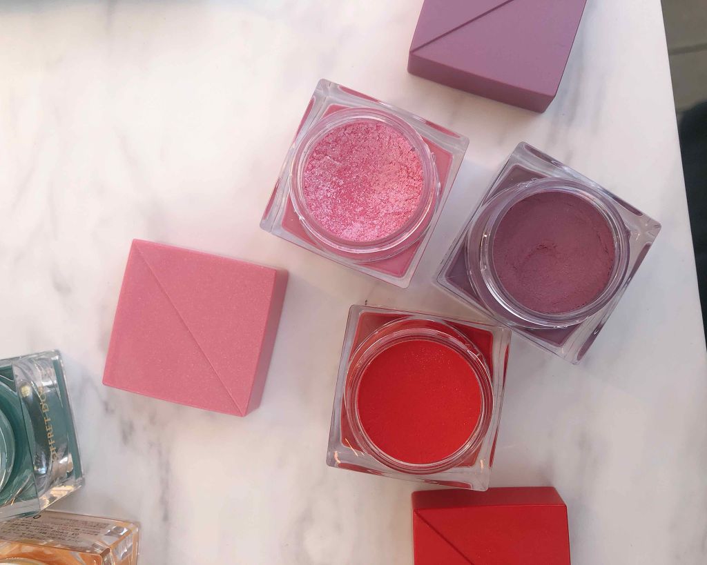 プレイフルカラー アイ＆フェイス/コフレドール/単色アイシャドウを使ったクチコミ（2枚目）