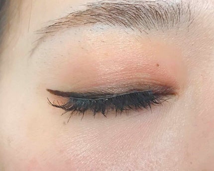 プリズム パウダーアイカラー/リンメル ロンドン/単色アイシャドウを使ったクチコミ(3枚目)