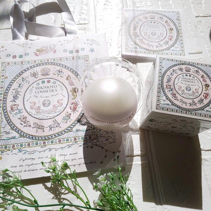 ミキモト コスメティックス パール エッセンス リキッド‐クリスタル Rのクチコミ「
❄️ホリデーコレクション❄️
MIKIMOTO COSMETICS 2020
‾‾.....」(2枚目)