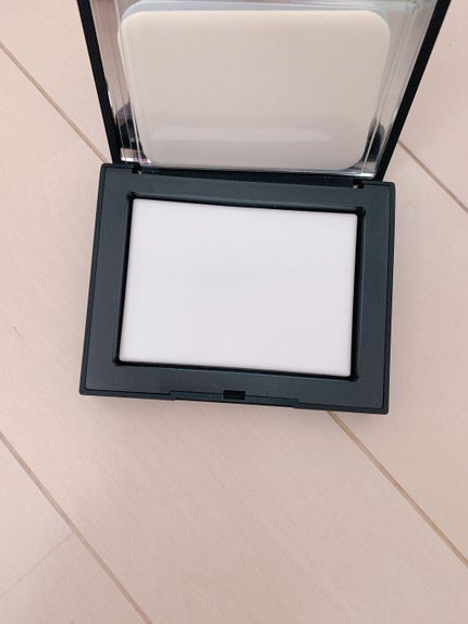 ライトリフレクティングセッティングパウダー プレスト N/NARS/プレストパウダーを使ったクチコミ(3枚目)