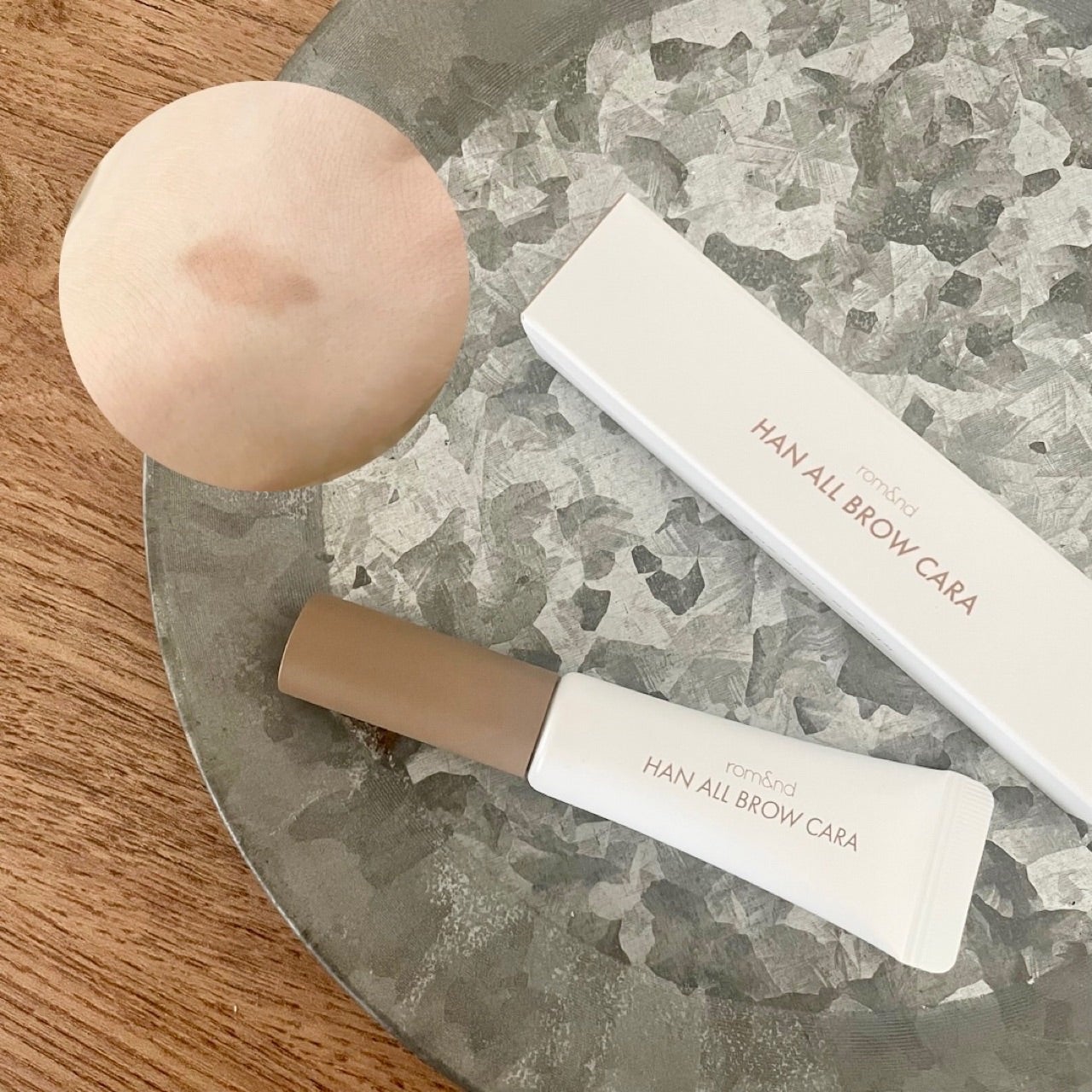 ハンオールブロウカラ/rom&nd/眉マスカラを使ったクチコミ(1枚目)