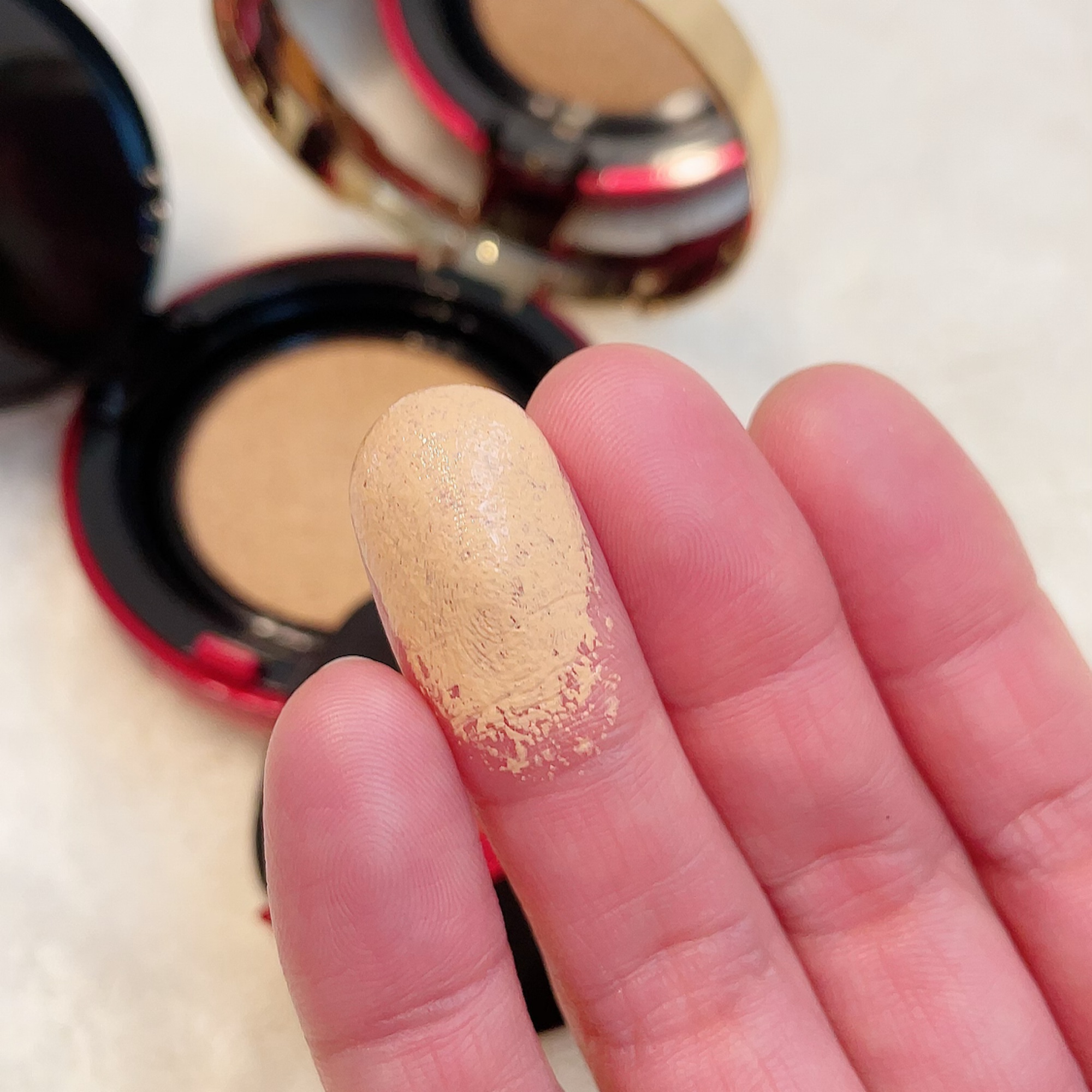 アルーチェルーチェ クッションファンデーション ナチュラル