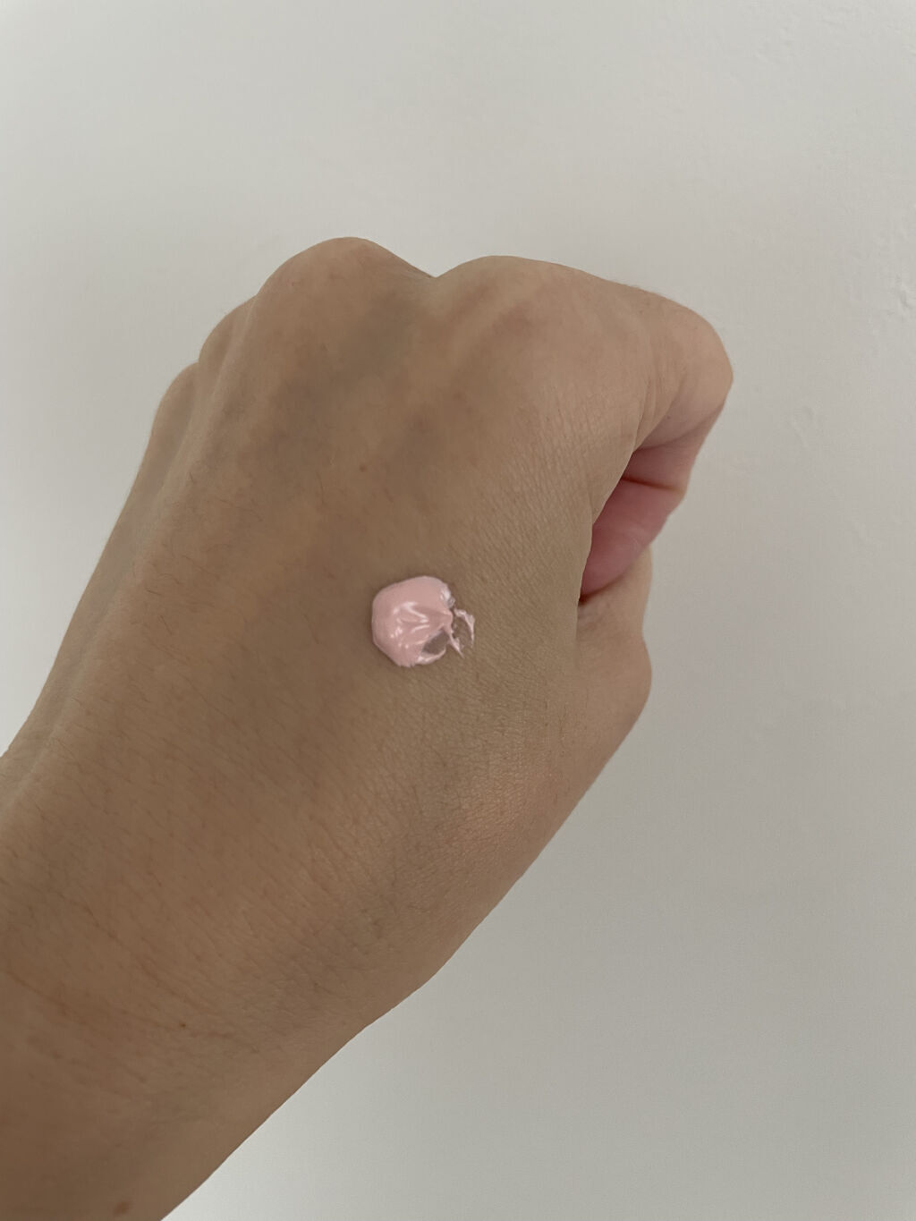 スキンカラーコントロールベース/KATE/化粧下地を使ったクチコミ（2枚目）