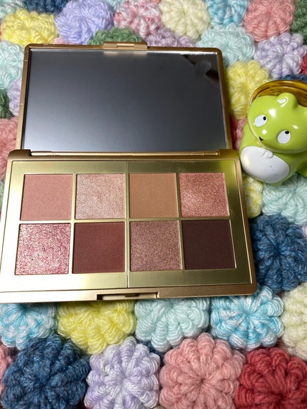 ローラ メルシエ ジャパン イン ブルーム アイシャドウ パレットのクチコミ「昨年の9月に買ってたのに
大事に画像を寝かせすぎました_| ̄|○
どうも こだぬき です🐾
.....」(2枚目)