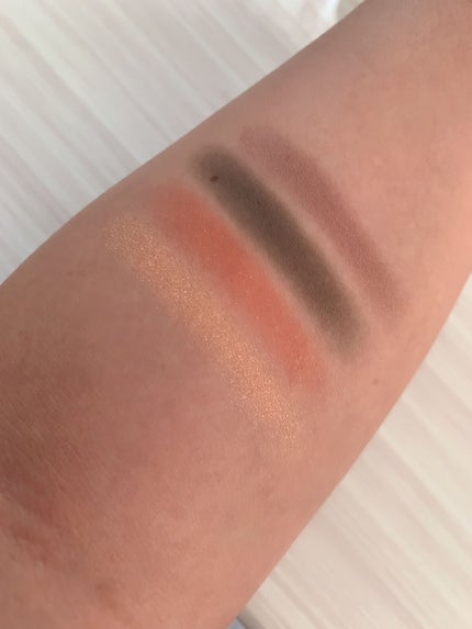 エレガンス ヌーヴェル アイズ/Elégance/アイシャドウパレットを使ったクチコミ(4枚目)