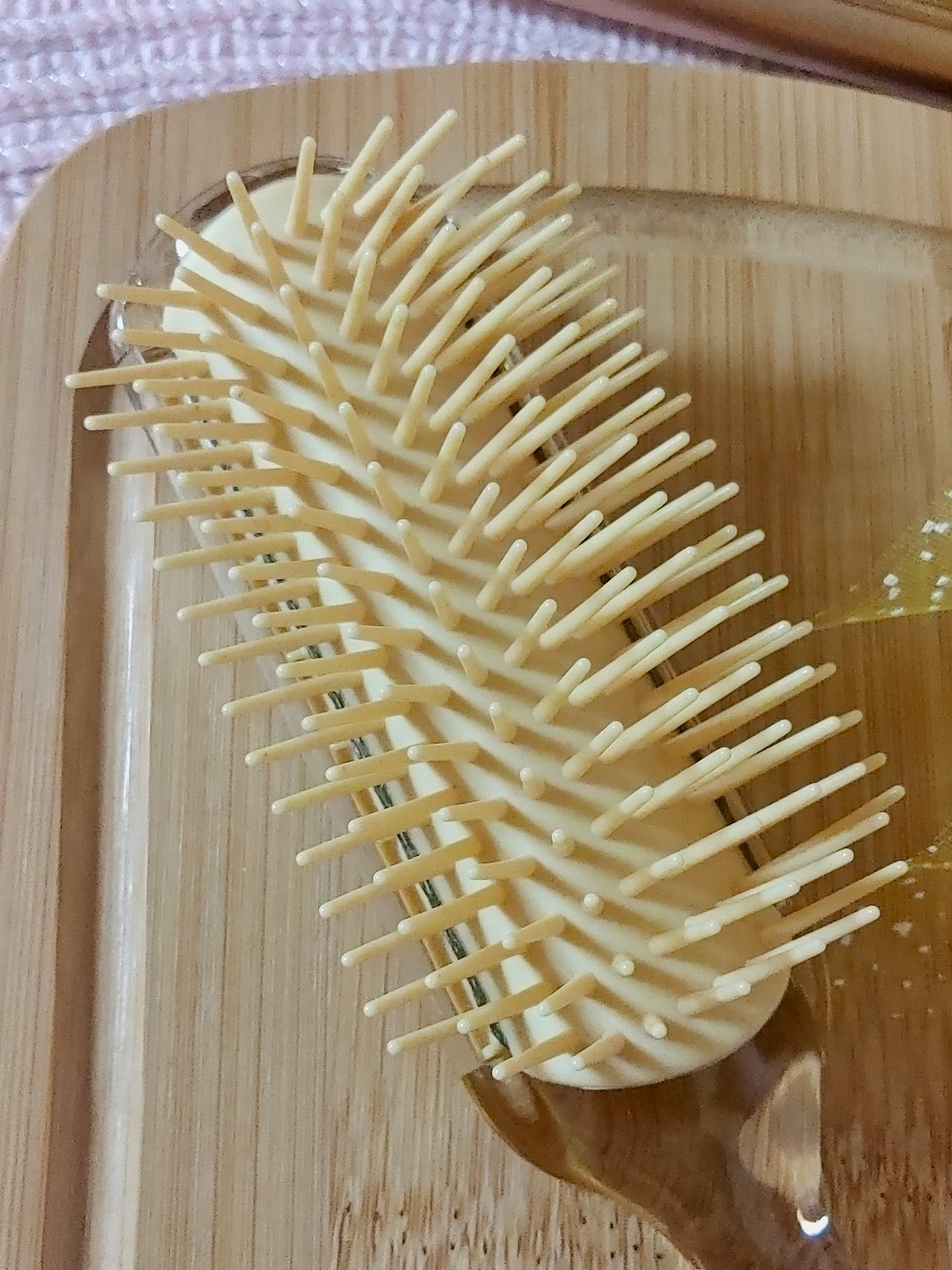 かなた on LIPS 「池本刷子工業 デュポアAOダメージケアブロースタイリングブラシ..」(3枚目)