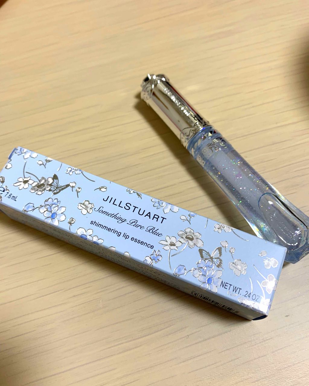 サムシングピュアブルー シマリング リップエッセンス/JILL STUART/リップケアを使ったクチコミ（1枚目）