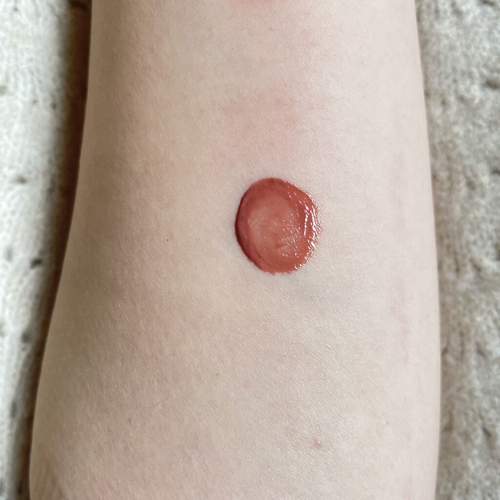 ムードインハンサーリキッドグロウ 06 イン・デップス/hince/口紅を使ったクチコミ（2枚目）