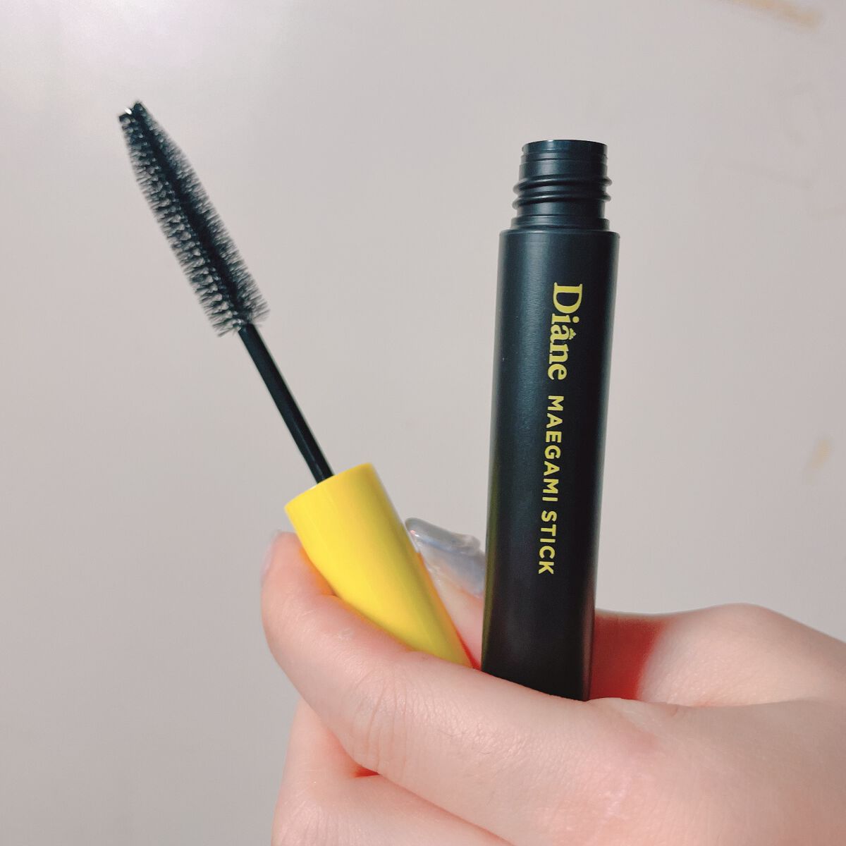 MAEGAMI スティック〈ストレート〉フローラル＆ベリー の香り/ダイアン/その他スタイリングを使ったクチコミ（2枚目）