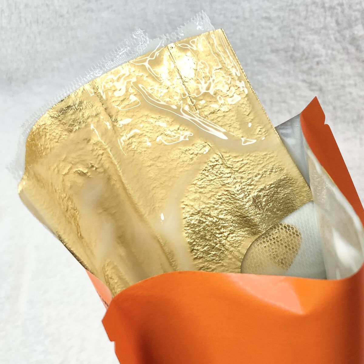 エイジ ボリューミングマスク/TheBOIBOY/シートマスク・パックを使ったクチコミ（3枚目）